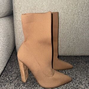 Forever 21 Tan Sock Heeled Boots size 7
